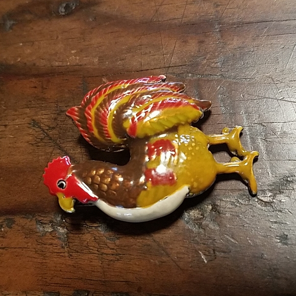 Rooster Brooch - Picture 2 of 14